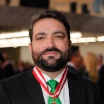 Amigo de Flávio Bolsonaro e advogado; veja quem é Willer Tomaz, alvo da PF - Reprodução/LinkedIn