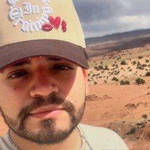 Vídeo: influenciador é morto a tiros durante transmissão ao vivo - Redes sociais