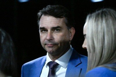 Vice de última hora de Flávio Bolsonaro irrita aliados -  (crédito: Foto: Carlos Moura/Agência Senado)