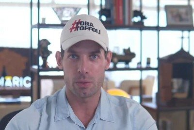 Marco Antônio Costa, o Superman, comenta política nas redes sociais sob viés bolsonarista -  (crédito: Reprodução/YouTube)
