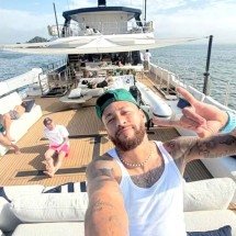 O "monstro" Neymar segue aprontando