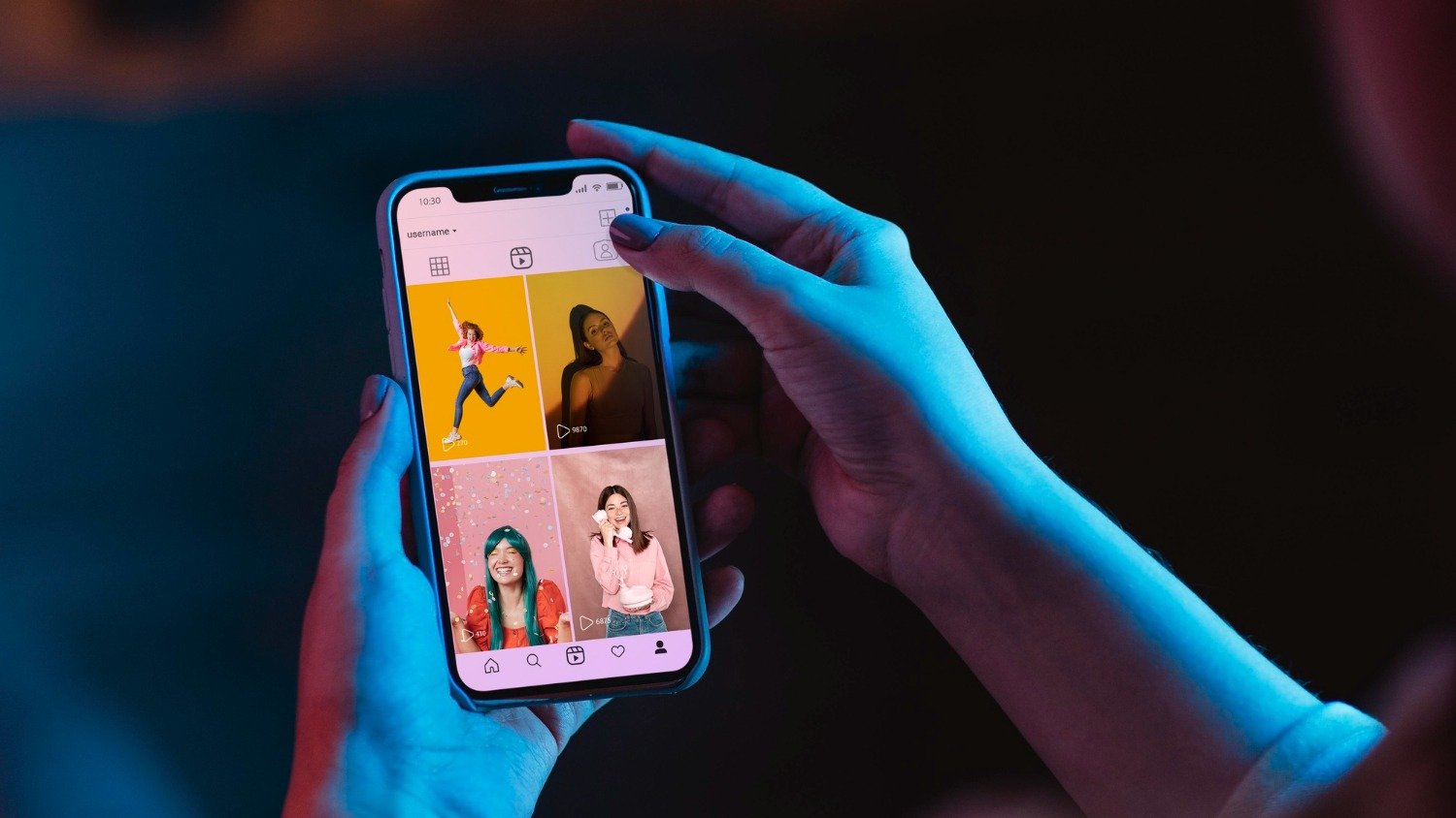 Planejar o destino de contas em redes sociais como as exibidas na tela do celular &eacute; essencial na heran&ccedil;a digital -  (crédito: Freepik)