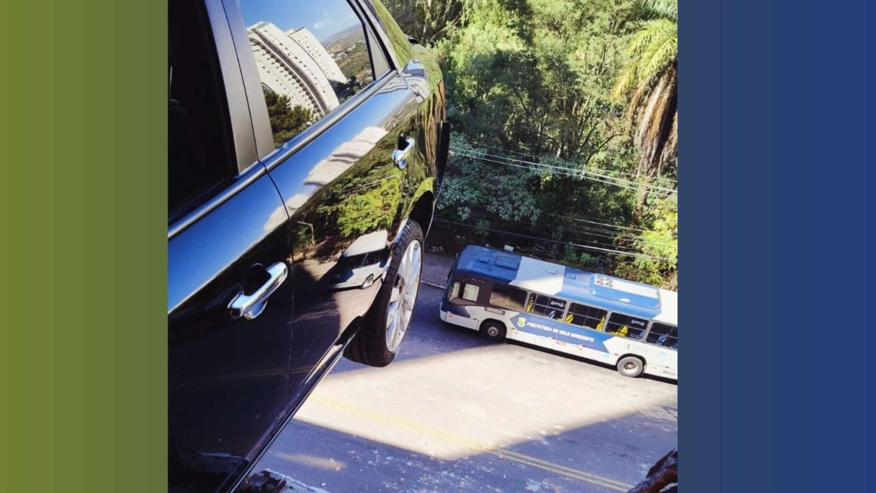 Um carro ficou suspenso a mais de 20 metros do nível da rua depois que o motorista de 71 anos sofreu um mal súbito enquanto deixava a vaga de um estacionamento de condomínio no Bairro Vila da Serra, em Nova Lima