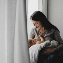 Amamentação: diferenciando nódulos benignos de sinais para o câncer de mama - Magnific