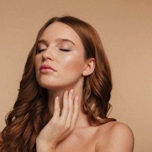 Mercado de cosméticos naturais deve movimentar US$ 37 bilhões em 2026 - Magnific