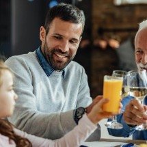 Almoço de Dia dos Pais: cardápio para preparar de véspera e curtir a data - FreePik