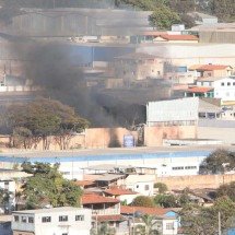 Defesa Civil interdita imóveis que ficam no entorno de fábrica da Suggar - Edésio Ferreira/EM/D.A.Press