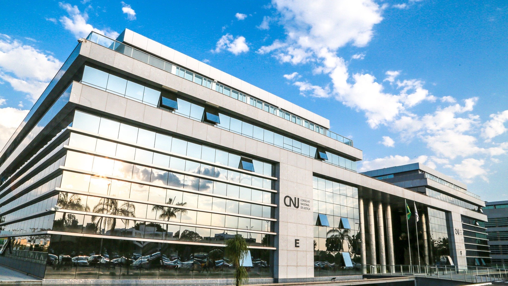 Edif&iacute;cio-sede do Conselho Nacional de Justi&ccedil;a (CNJ), &oacute;rg&atilde;o que atua na fiscaliza&ccedil;&atilde;o administrativa e financeira do Poder Judici&aacute;rio -  (crédito: Divulga&ccedil;&atilde;o)