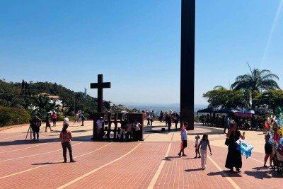 Primeiro fim de semana após a reinauguração da Praça do Papa -  (crédito: Edésio Ferreira/EM/D.A Press)