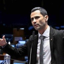 Pulverização da direita e da esquerda marca a briga pelo governo de MG