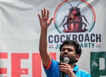 Abhijeet Dipke, fundador do fictício 