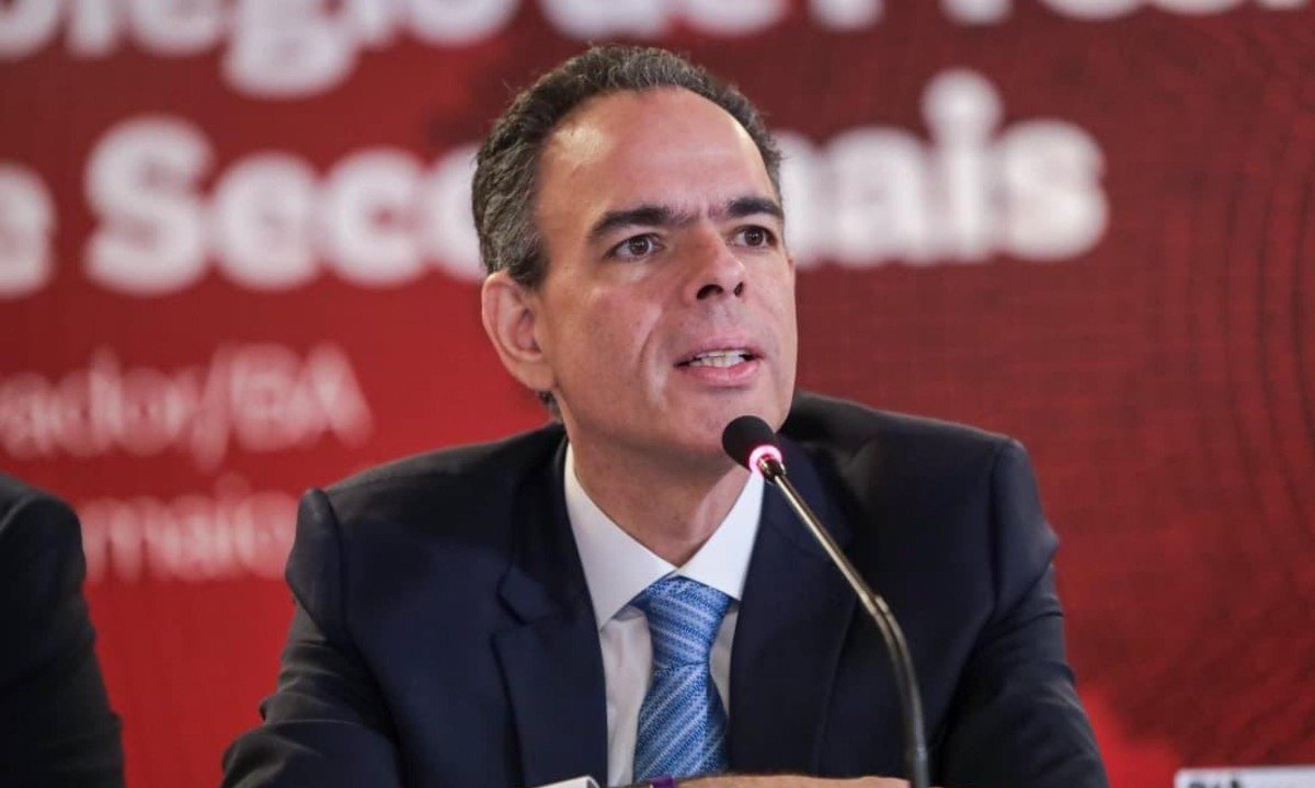 FELIPE SARMENTO Vice-presidente do Conselho Federal da OAB