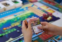Como os jogos de tabuleiro ajudam a fortalecer os vínculos familiares