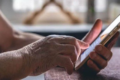 Aposentada busca suporte técnico para internet e perde quase R$ 12 mil ao cair em golpe; veja como o criminoso agiu -  (crédito: Tupi)