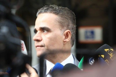 Nesta terça-feira (11/8), o presidente da OAB-MG, Gustavo Chalfun, entregou um pedido de providências à Corregedoria do Tribunal de Justiça de sobre o juiz Milton Lívio Lemos Salles flagrado fumando e bebendo durante um julgamento virtual -  (crédito: Marcos Vieira/EM/D.A Press)