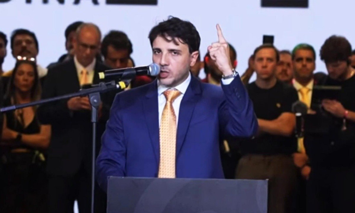 A performance que Renan Santos guarda para o primeiro ato de campanha - (crédito: Foto: Reprodução/ YouTube/ Partido Missão)
