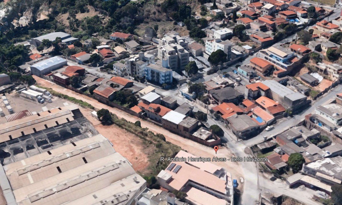 Mudança começa pela rua Antônio Henrique Alves, no trecho entre as ruas Casuarina e Rita Ferreira, no Bairro Alto dos Caiçaras, na Região Noroeste da capital - (crédito: Google Sreet View/Reprodução)