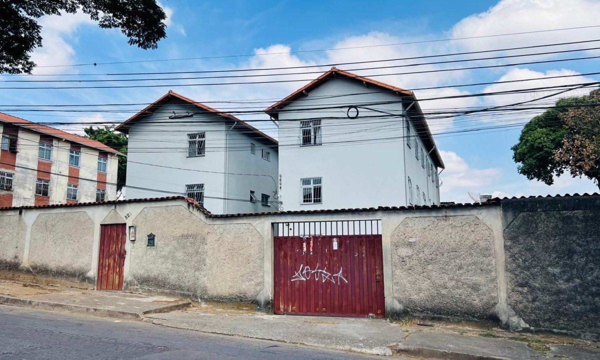 Fachada do condomínio onde apartamento pegou fogo - (crédito: Edésio Ferreira/EM/D.A Press)