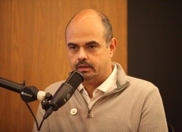 Atual governador de Minas Gerais foi criticado por policiais após fala sobre excedentes -  (crédito: Edesio Ferreira/EM/D.A.Press)