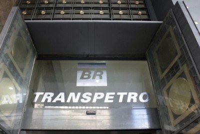 Transpetro abre inscri&ccedil;&otilde;es para concurso com mais de 4 mil vagas e sal&aacute;rios de at&eacute; R$ 15 mil -  (crédito: Transpetro)