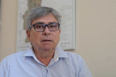
Thomaz da Matta-Machado reflete sobre seus quase 50 anos de atuação em 'O olhar para a saúde pública: cidade, política e universidade'   -  (crédito: Leandro Couri/EM/D.A Press)