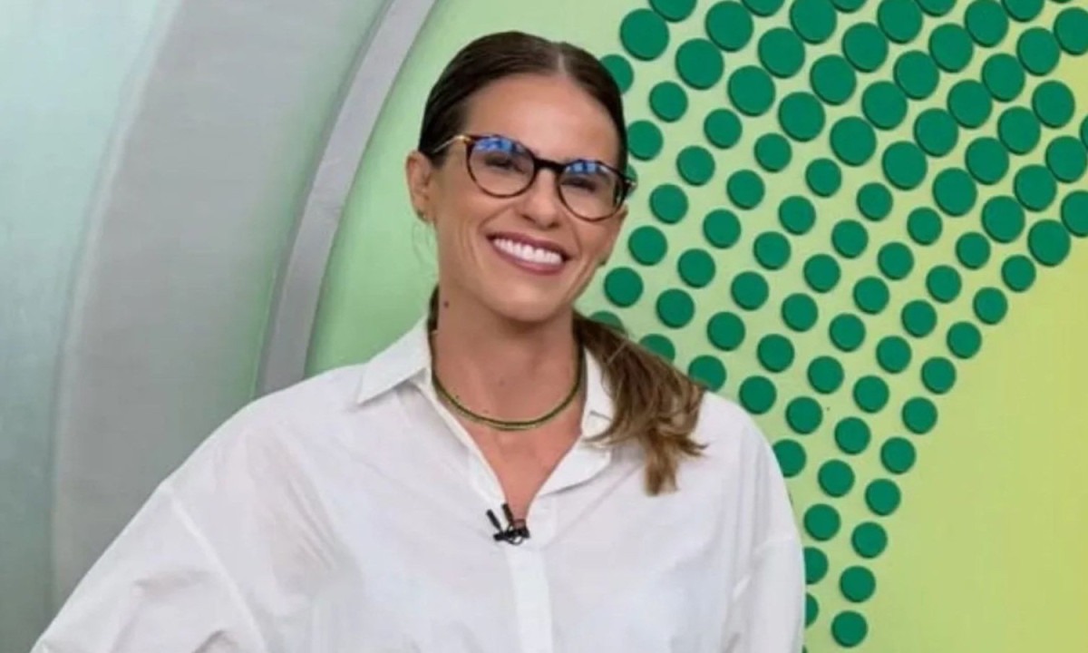 A jornalista Joanna de Assis, que foi desligada da Globo, em uma de suas participações em programas do SporTV - (crédito: Redes sociais)