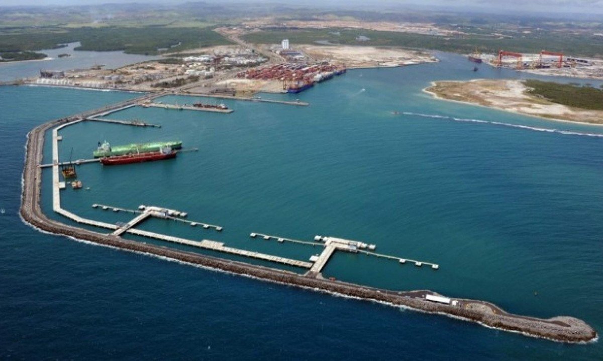 Vista do porto de Suape, em Pernambuco
 -  (crédito: Daniela Nader/Divulgação/Reprodução/Site do PT)