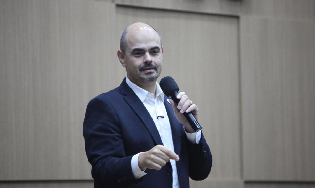 Sabatina com o governador e candidato a reeleição Mateus Simões, ao governo de Minas na faculdade Milton Campos - (crédito: Edésio Ferreira/EM/D.A. Press)