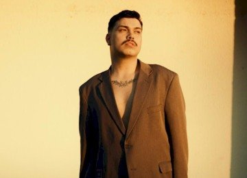 VINI POP canta sobre memórias inesquecíveis no novo single 