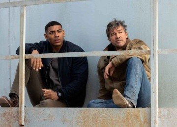 Aaron Pierre (John Stewart) e Kyle Chandler (Hal Jordan): recruta e mestre em 'Lanternas'
 -  (crédito: HBO/DIVULGA&Ccedil;&Atilde;O)