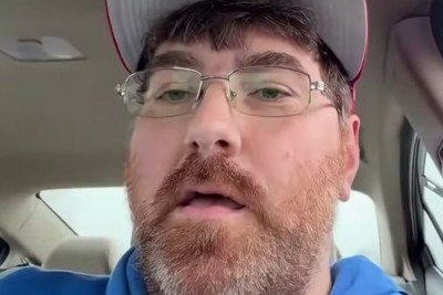Michael Phillips, que busca uma vida mais confort&aacute;vel, aguarda cirurgia para aumento do p&ecirc;nis financiada por doa&ccedil;&otilde;es -  (crédito: Redes sociais)