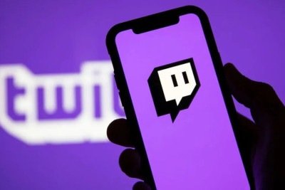A Twitch enfrenta críticas após anunciar que usará conteúdo de streamers para treinar inteligência artificial da Amazon -  (crédito: FreePik)