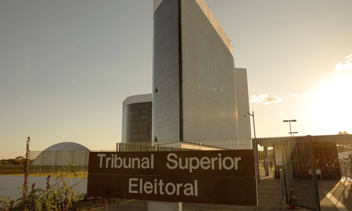 O que esperar do veredicto do TSE sobre o uso de deepfakes nas eleições - (crédito: Foto: Luiz Roberto/Secom/TSE)
