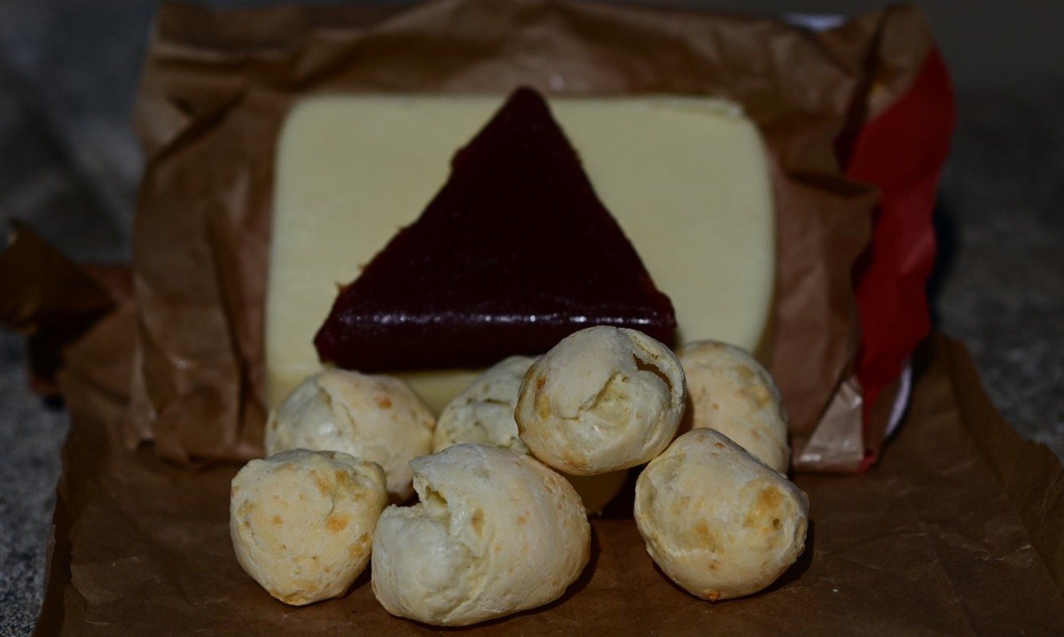 Pão de queijo, ícone da gastronomia mineira, tem um dia para chamar de seu
- (crédito: Leandro Couri/EM/D.A Press)