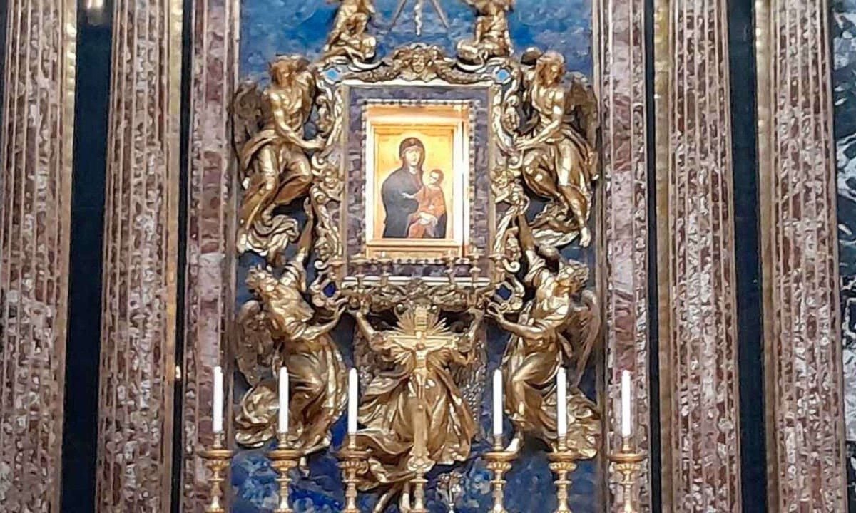 A pintura "Salus Populi Romani" considerada o principal ícone mariano, fica no interior da Basílica - (crédito: Gustavo Werneck/EM/D.A/Press)