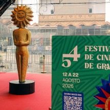 Festival de Gramado abre com 'Antártida' e homenagem a Andrea Beltrão -  Cleiton Thiele/ Divulgação