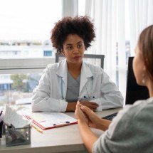 Começar a terapia hormonal antes da menopausa é uma boa ideia? Entenda - magnific