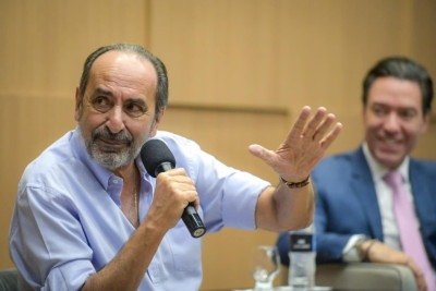 Pré-candidato ao governo de Minas Gerais, Alexandre Kalil (PDT), em sabatina promovida pela Faculdade de Direito Milton Campos -  (crédito: Leandro Couri/EM/D.A. Press)