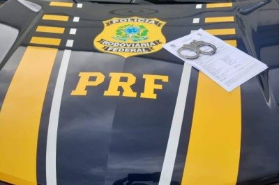 PRF realizou prisão durante fiscalização de rotina -  (crédito: PRF/Divulgação)