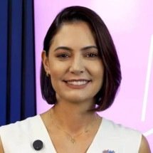 Michelle Bolsonaro registra candidatura ao Senado pelo DF