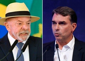 Lula e Flávio Bolsonaro são os favoritos na corrida presidencial de 2026 -  (crédito: SÉRGIO LIMA/AFP EVARISTO SÁ/AFP)