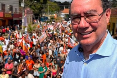 'Precisamos de firmeza serena: coragem para enfrentar os problemas sem reproduzir a violência verbal que queremos superar', afirmou Augusto Cury -  (crédito: Divulgação)