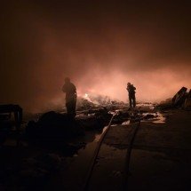 Galpão da Asmare atingido por incêndio é interditado pela Defesa Civil - Divulgação/CBMMG