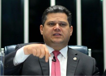 Tem uma conta a caminho: o que mais Alcolumbre quer de Lula -  (crédito: Foto: Ton Molina/Agência Senado)