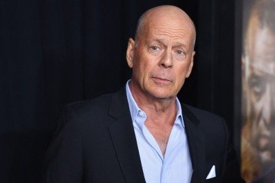 O ator Bruce Willis, que se aposentou devido &agrave; dem&ecirc;ncia frontotemporal, em apari&ccedil;&atilde;o p&uacute;blica -  (crédito: AFP)