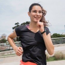 Quem tem lipedema pode correr? Saiba quais exercícios merecem atenção - mego-studio/magnific