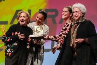 Laura Cardoso: a gigante da dramaturgia e sua coleção de prêmios