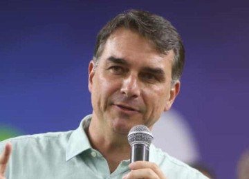 Senador e candidato à Presidência da República Flávio Bolsonaro (PL) em agenda em Belo Horizonte -  (crédito: Marcos Vieira/EM/D.A. Press)