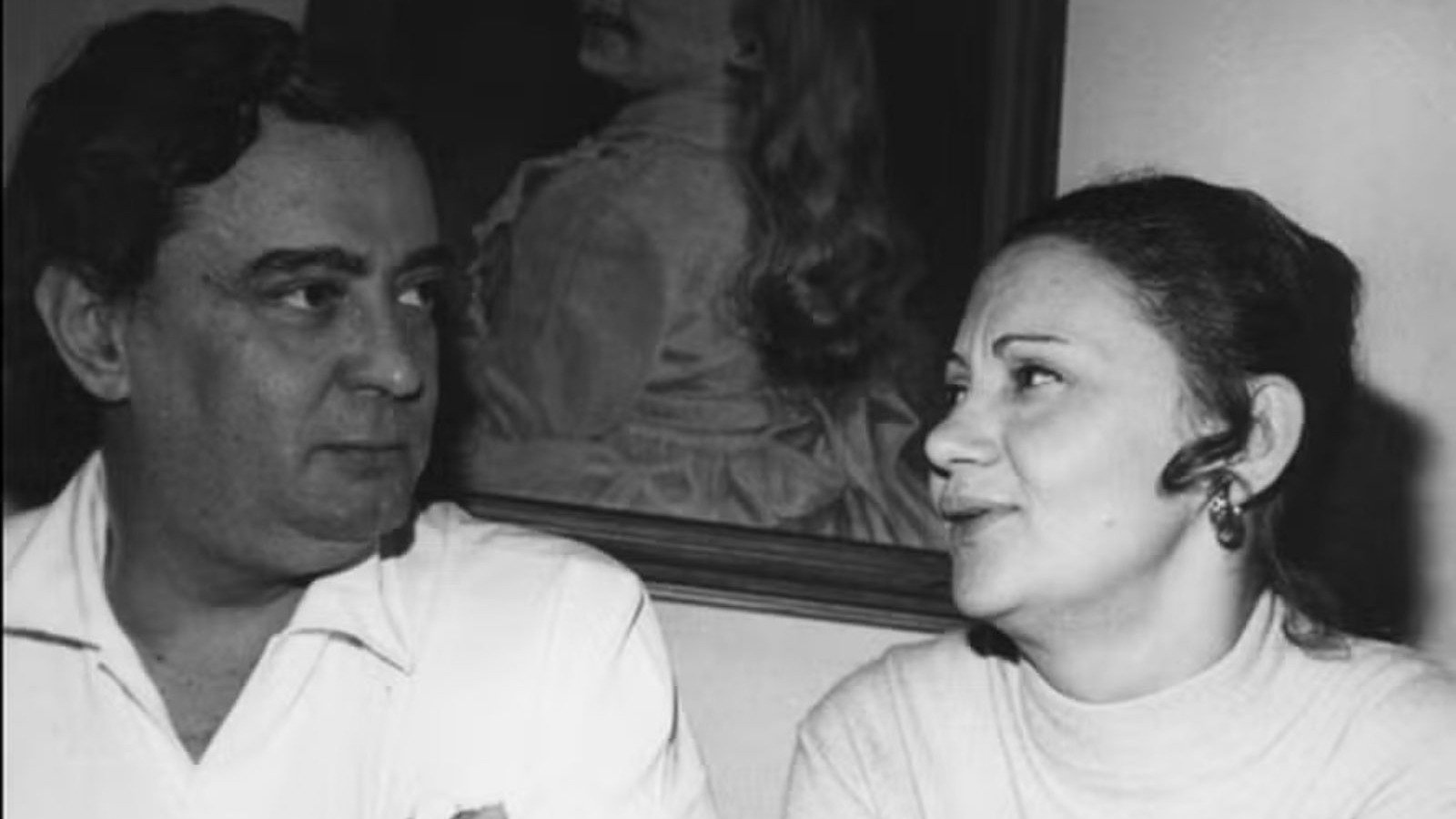 Laura Cardoso e Fernando Balleroni, em registro que simboliza a profunda parceria do casal na vida e na arte -  (crédito: Acervo da fam&iacute;lia)