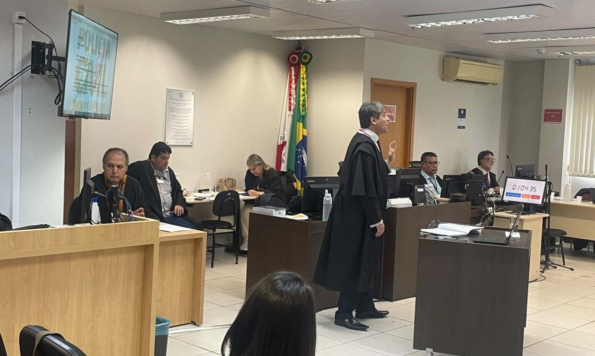 Ao fim da sessão, caberá aos jurados decidir sobre a responsabilidade penal do acusado - (crédito: Reprodução/TJMG)
